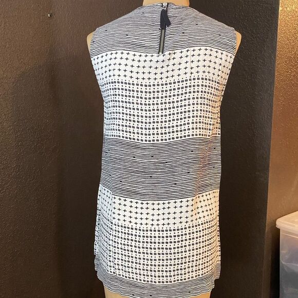 Madewell flowy Refined high scoop neck Tank‎ Top in Hashtag Stripe - Picture 9 of 10